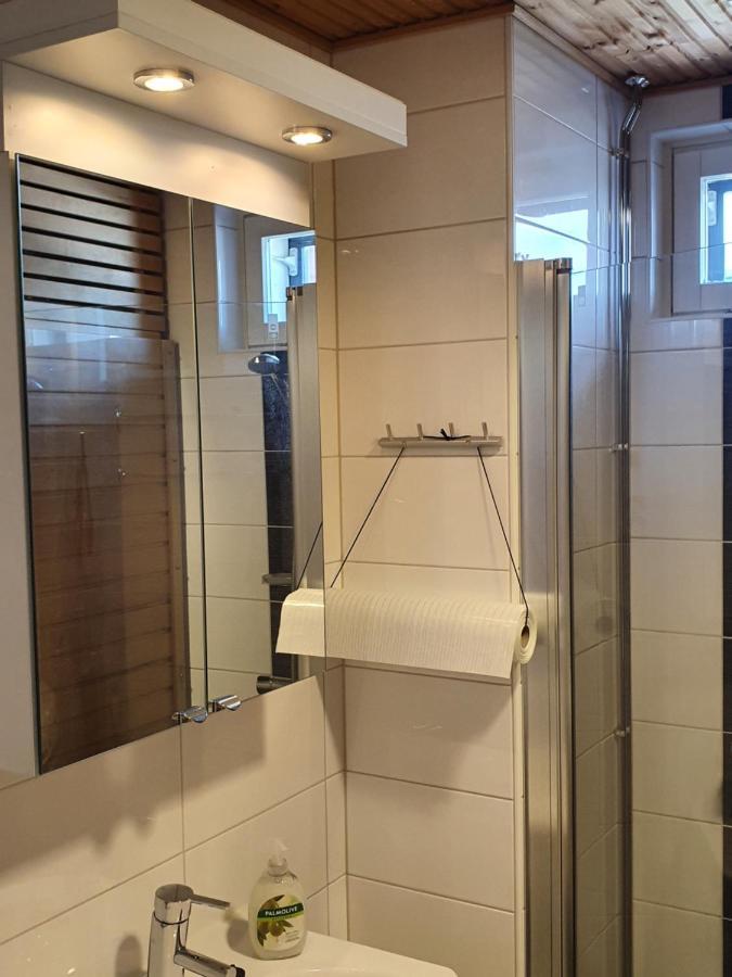 Moderni, Viihtyisae Pikkukaksio Saunalla Pori Ngoại thất bức ảnh